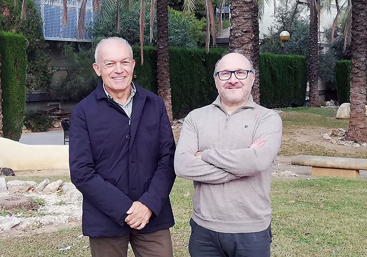 José E. Pérez Ortín (izquierda) y José García Martínez conforman el equipo de la UV en el proyecto